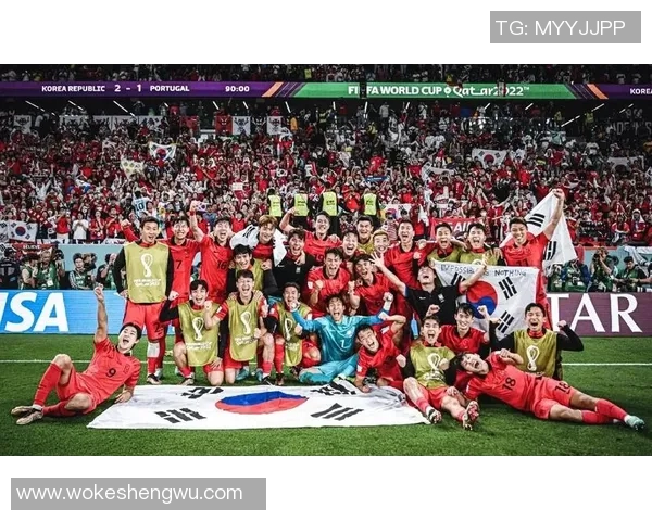 多位足球巨星同框壁纸精选 展现不凡球技与风采