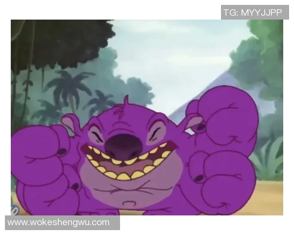 足球星际商人：跨越宇宙的绿茵传奇与商业帝国的崛起